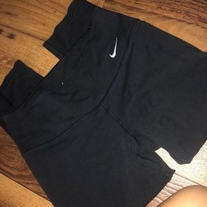 Nike leggings